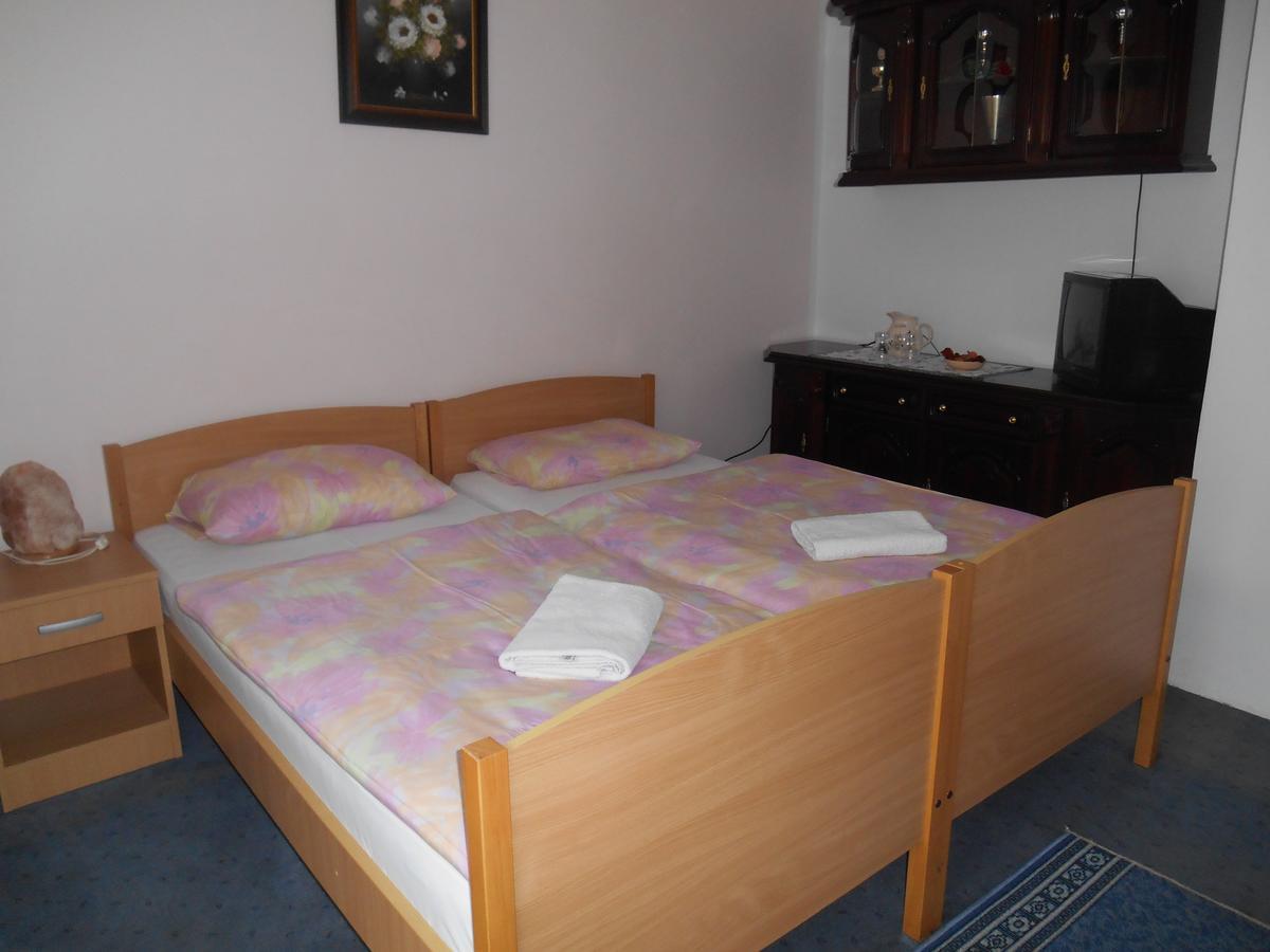 Motel Bavaria ฟอชา ห้อง รูปภาพ